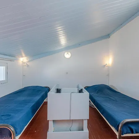 Les Brigantins-1 By Interhome Hébergement de vacances *